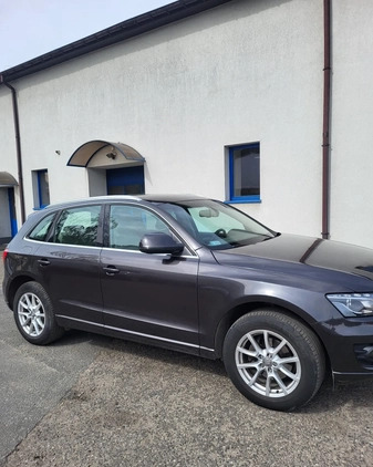 Audi Q5 cena 61900 przebieg: 144000, rok produkcji 2012 z Biała małe 56